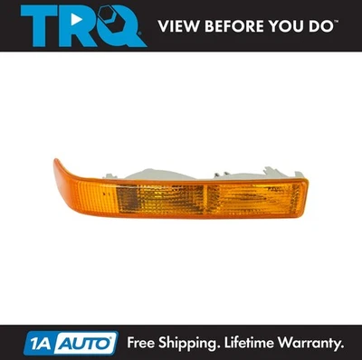 TRQ Parking Light Fits 1998-2005 Chevrolet Blazer 1998-2004 S10 GM2521162 - Image 1 of 3