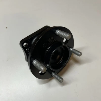 Conjunto de rolamento de cubo de roda traseira Ford Fiesta para 2011 2012 2013 2014-2018 4 porcas - Imagem 1 de 4