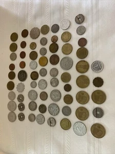 Lote De 68 Monedas Extranjeras De Colección y Fichas De Teléfono ¡Venta Baratas! ¡MIRA!! - Imagen 1 de 7