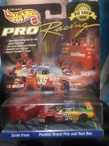 1998 Hot Wheels Pro Racing Pit Crew #36 ERNIE IRVAN 1:64 Diecast Tool Box NASCAR - Picture 1 of 2