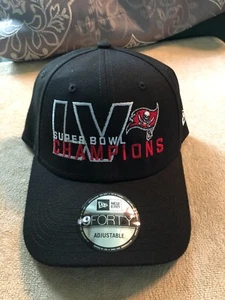 Herren New Era Tampa Bay Buccaneers Super Bowl Champions LV Logo schwarz Baseballkappe  - Bild 1 von 4