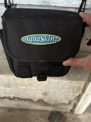 Pesca - Bolsa de señuelo de pesca mediana Aquaskinz para surf casting Foto 1 de 2