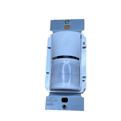 Watt Stopper WS-200-W Passive IR Automated Wall Switch 120-277 VAC 60 Hz  White - Image 1 of 4