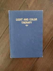 Licht- und Farbtherapie Dr. C..H. Holz 1929 sauber guter Zustand  - Bild 1 von 6