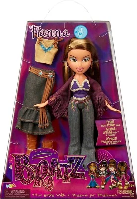 MGA ENTERTAINMENT Bratz Fashion Doll ~ FIANNA ~ Doll Accessories Poster ~ Series 3 NIB