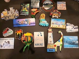 Lotto 19 magneti frigo vintage da viaggio souvenir tutti diversi (640) - Foto 1 di 12