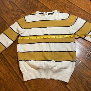 Boys 8-10 Sweater - Picture 1 of 6