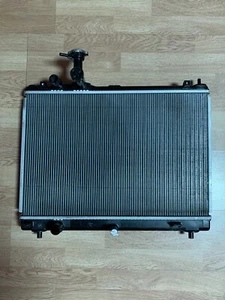 RADIATORE ACQUA SUZUKI SWIFT V - VI E OPEL AGILA COD. AZ 1770052R00 (LEGGI BENE) - Imagen 1 de 6