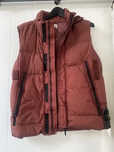 STONE ISLAND VEST MENS SMALL - Picture 1 of 7