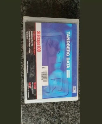 TANDBERG DATA SLR100 50/100 GB INTERNAL BLACK TAPE DRIVE 6570 50 / 100 GB - Image 1 of 2