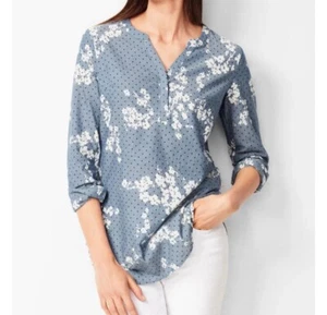 Blusa Talbots Mujer Azul Floral Punto Cambray Cuello en V Manga Larga Talla LTop - Imagen 1 de 7