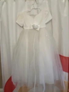 Wedding Or Communal White Dress For Girl - Picture 1 of 2