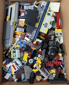 Genuine LEGO 4 Pound Lot of  Bricks Parts and Pieces, Helicopter, Body Parts Etc - Picture 1 of 24