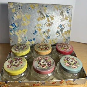Vintage MCM 50er Set 6 Goodman Bros. Glas Marmeladengläser mit Metall Blumen Deckel - Bild 1 von 17