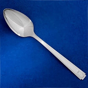 Patrón Noblesse por Community Silverplate • Cuchara sopera ovalada con monograma “B” - Imagen 1 de 2