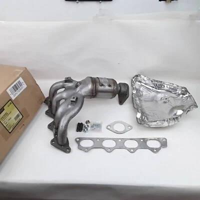 Convertidor de colector Dorman 674-845 para Mitsubishi Dodge Chrysler 2001 2002-2005 Foto 1 de 4