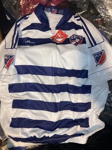 mls vo max fc dallas soccer jersey mend large - Picture 1 of 2