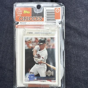 1996 TEAM TOPPS BALTIMORE ORIOLES Sealed Set w/ CAL RIPKEN Bonus BIG TOPPS Card - Bild 1 von 9