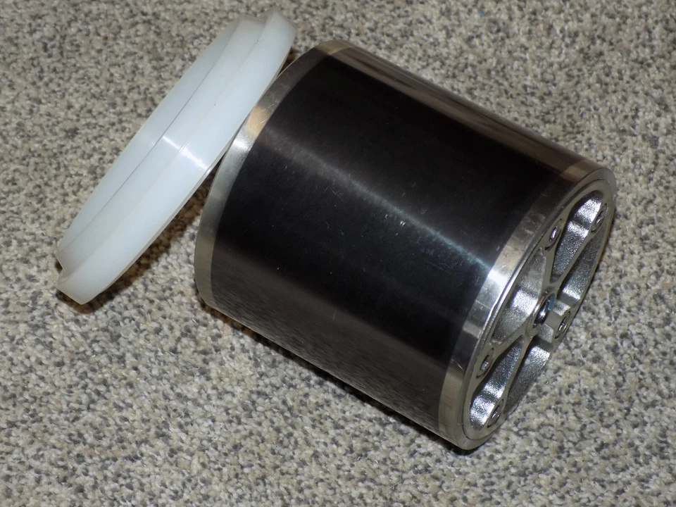 BINKS 194243 Maple 30, E2-30 Pump Piston - Image 1 of 1