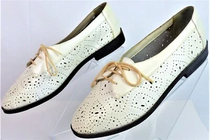 Romano Oxford Lace-up Perforated Leather, Made in Brazil Shoes - Women's Size 9 - Picture 1 of 8