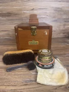 Vintage Griffin Shinemaster Dovetail Oak Shoe Shine Box Pedestal with Brushes - Picture 1 of 10