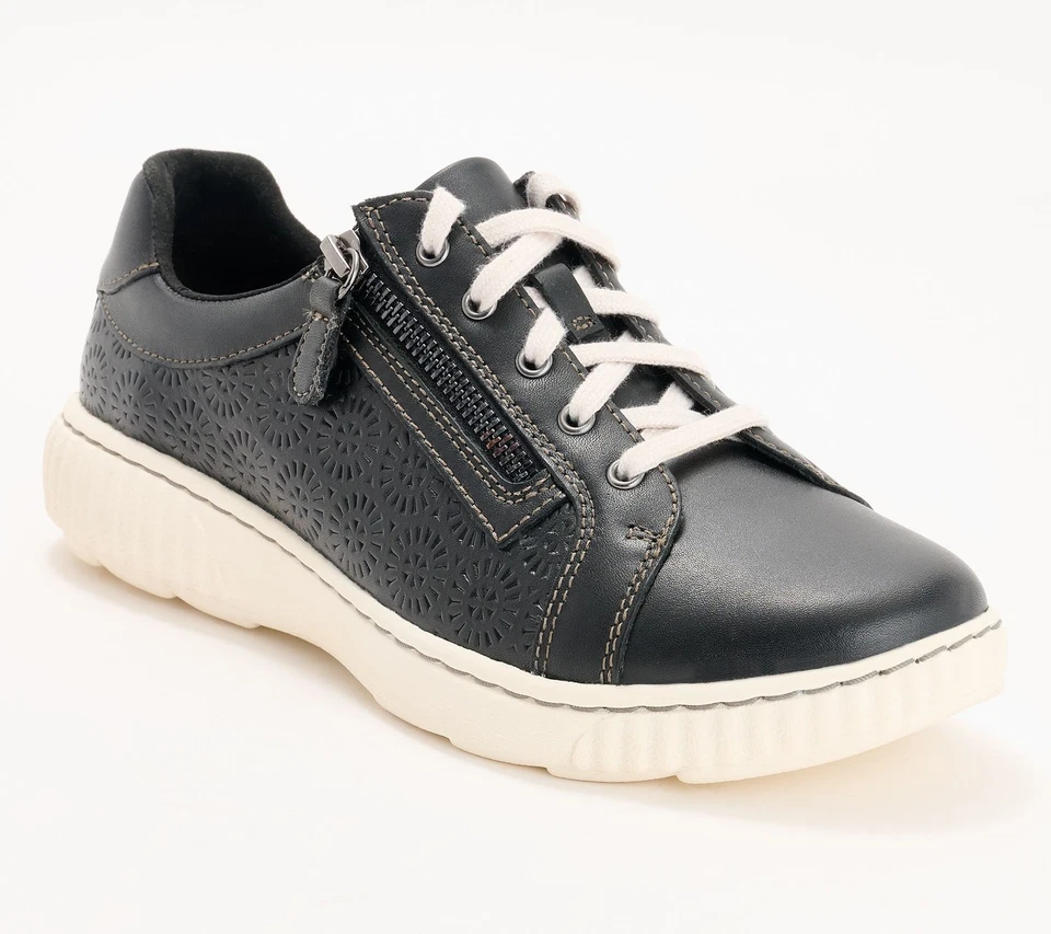 Clarks Collection Embossed Leather Sneaker Caroline Rio Black 8.5/W New - Image 1 of 1
