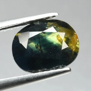 2.11 Ct Lovely Oval Cut 8.1 x 6.4 MM 100% Natural Blue Green Australian Sapphire - Picture 1 of 5