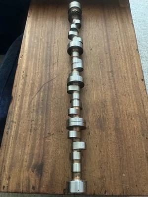 Árbol de levas de rodillo de grúa Foto 1 de 4