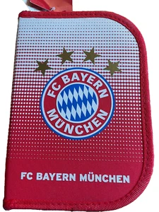 Astuccio portapenne FC Bayern "Logo" rosso/bianco - Foto 1 di 5