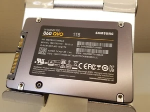Samsung 860 QVO 1TB 2.5" SATA III V-NAND SSD Solid State Drive MZ-76Q1T0 Tested - Afbeelding 1 van 5