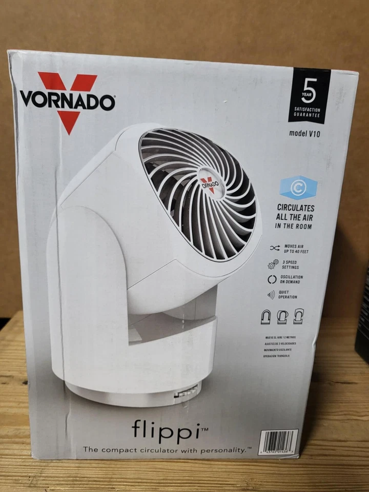 Vornado CR1-0395-43 5" Flippi Personal Oscillating Air Circulator Fan with 3