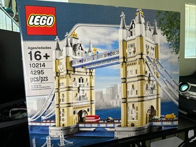 LEGO Creator Expert: Tower Bridge (10214) 2010 Foto 1 de 2
