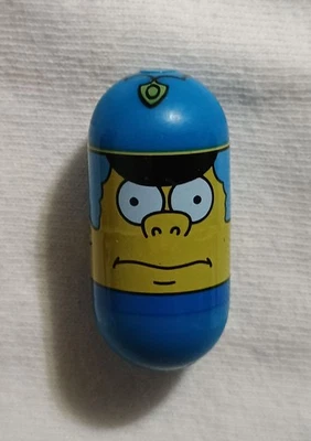 VINTAGE SPIN MASTER 2004 THE SIMPSONS MIGHTY BEANZ NUMBER 29 CHIEF WIGGUM BEAN - Image 1 of 4