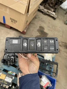 MACK VOLVO TRANSMISSION SHIFT PAD SELECTOR 23091702 - Picture 1 of 3
