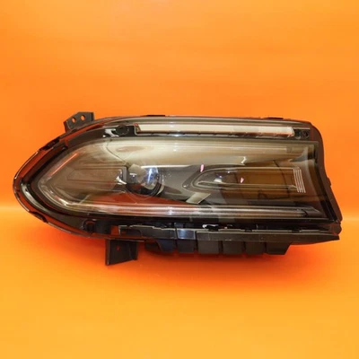 DODGE CARGADOR FARO PASAJERO DERECHO 2022 2023 68546770AC LED OEM Foto 1 de 4