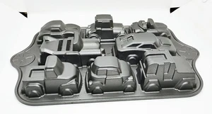 Nordic Ware Classic Car Sweet Rides Made in USA 5 Cup Cupcake Pan - Picture 1 of 4