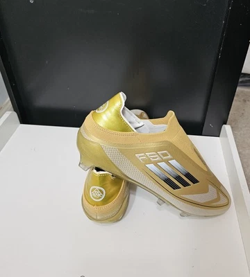 Botines de fútbol para hombre Adidas F50 Elite FG talla 10,5 color dorado Foto 1 de 4