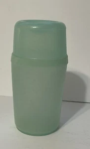 Coctelera batidora vintage Tupperware Millionaire Line VacuMixer con tapa TUPPER azul pastel - Imagen 1 de 7