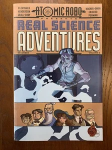 Atomic Robo Vol 2: Atomic Robo Presents Real Science Adventures 2014 TPB OOP - Imagen 1 de 4