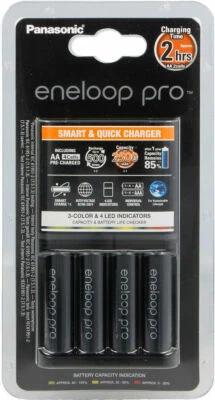 Panasonic eneloop Pro Smart & Quick Ladegerät + 4 Aa 2500 MAH Batterien BQ-CC55E - Bild 1 von 3