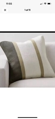 Funda de almohada Pottery Barn Theo Stripe Dhurrie 22" -1 almohada Foto 1 de 4