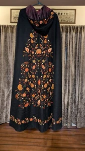 Unique Vintage clothing Equestrian Riding cloak ,Cape, Hand Embroidered 1930s - Picture 1 of 3