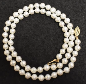 Vintage Genuine 6.5 mm Pearl Ladies Necklace w/ 14k Yellow Gold Clasp - Picture 1 of 4