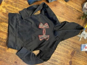 Little boys Shirts Size 5 Lot Of 4 Under armour and carhartt - Picture 1 of 4