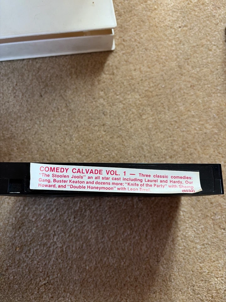 THE STOLEN JOOLS/ Knife of the party/double honeymoon 3 shorts LaurelHardy Shemp - Image 1 of 4