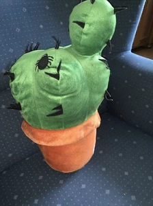 Ikea Hemmahos Kaktus mit Blumentopf tolles Deko Kissen Spielzeug  - Bild 1 von 4