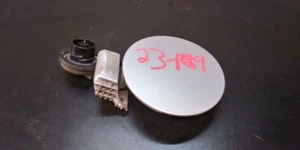 07 08 09 HYUNDAI SANTA FE FUEL FILLER DOOR SILVER OEM 69510-2B000 - Picture 1 of 15