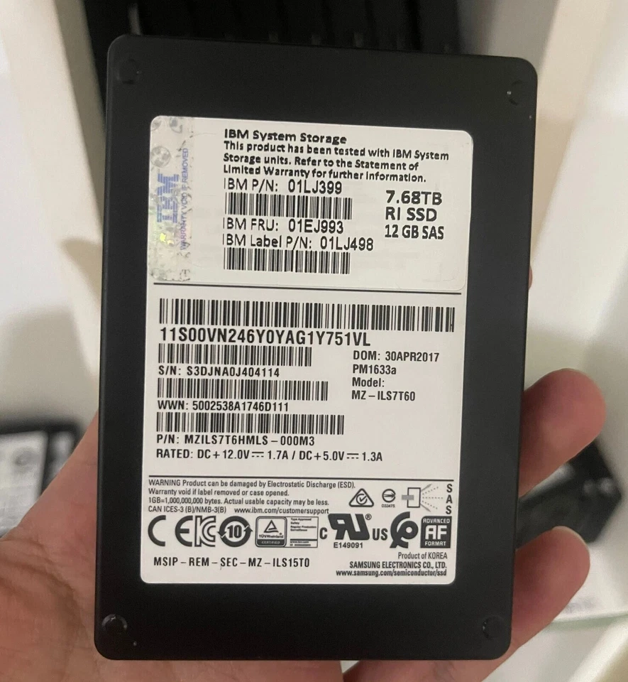 Samsung PM1633a 7.68TB SAS 12Gb/s 2.5" MZ-ILS7T60 MZILS7T6HMLS-000M3 IBM SSD - Bild 1 von 1