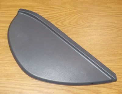 KIA Spectra5 2006 cubierta de tapa de tablero lateral del pasajero derecho - gris oscuro 84766-2F000 Foto 1 de 3