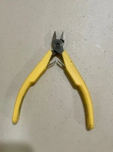 Lindstrom 8145 Tapered Ultra Flush Cutter, 4-3/8" Long. Made in Sweden. - Picture 1 of 5